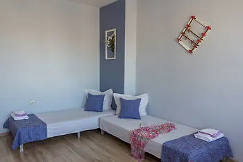 Tevi Apartment *