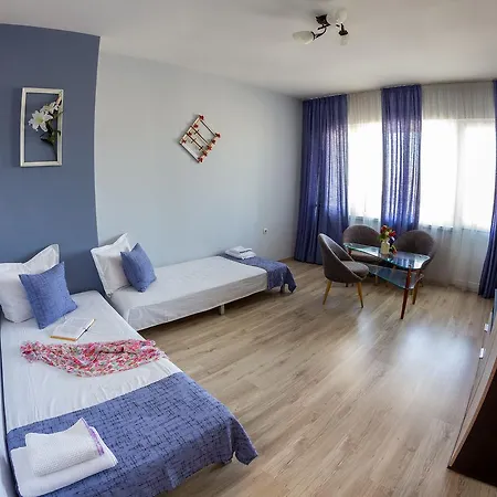 Apartment Tevi Varna