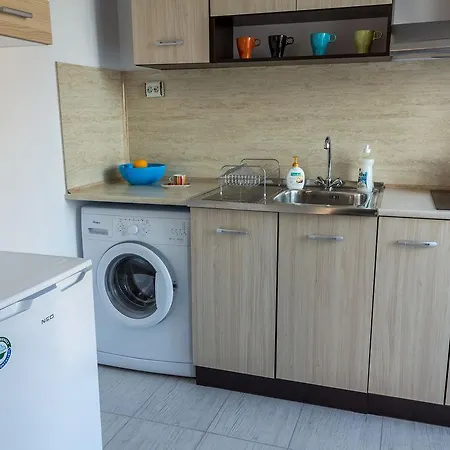 Tevi Apartment *