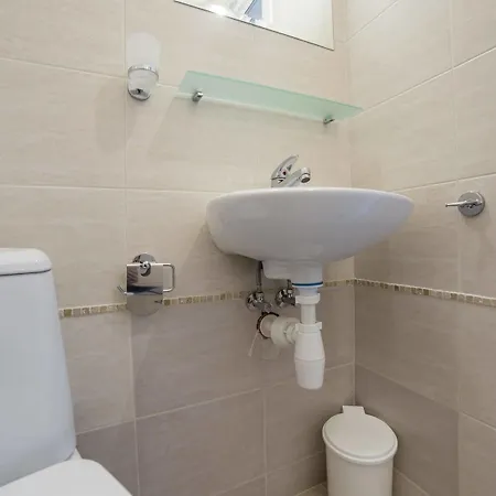 Apartment Tevi *