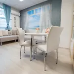 Tevi Apartment Warna